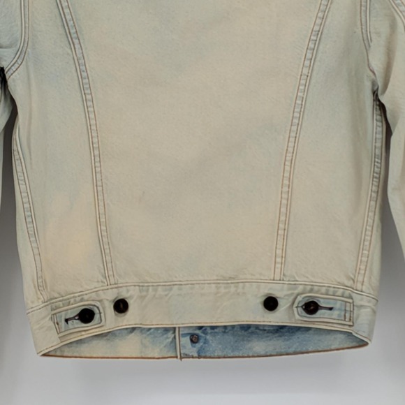 Vintage 1995 Levi's 36 JDM 70505-XX Light Wash Denim Trucker Jacket Japan Made